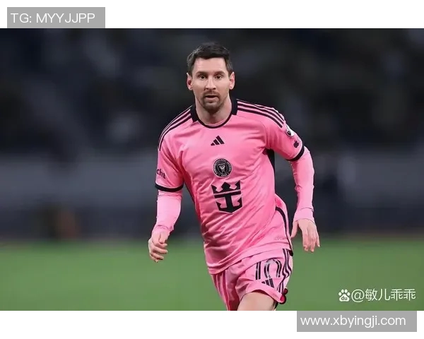 年满60岁依然风采依旧的足球明星们的传奇人生与辉煌成就