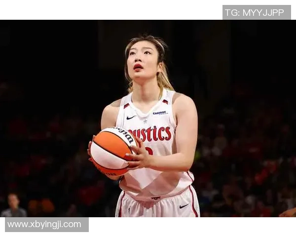 中国明星女儿展现篮球天赋引关注球场上演父母的骄傲与梦想